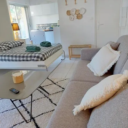 Apartment Montrose - Axelle Loc'appart *